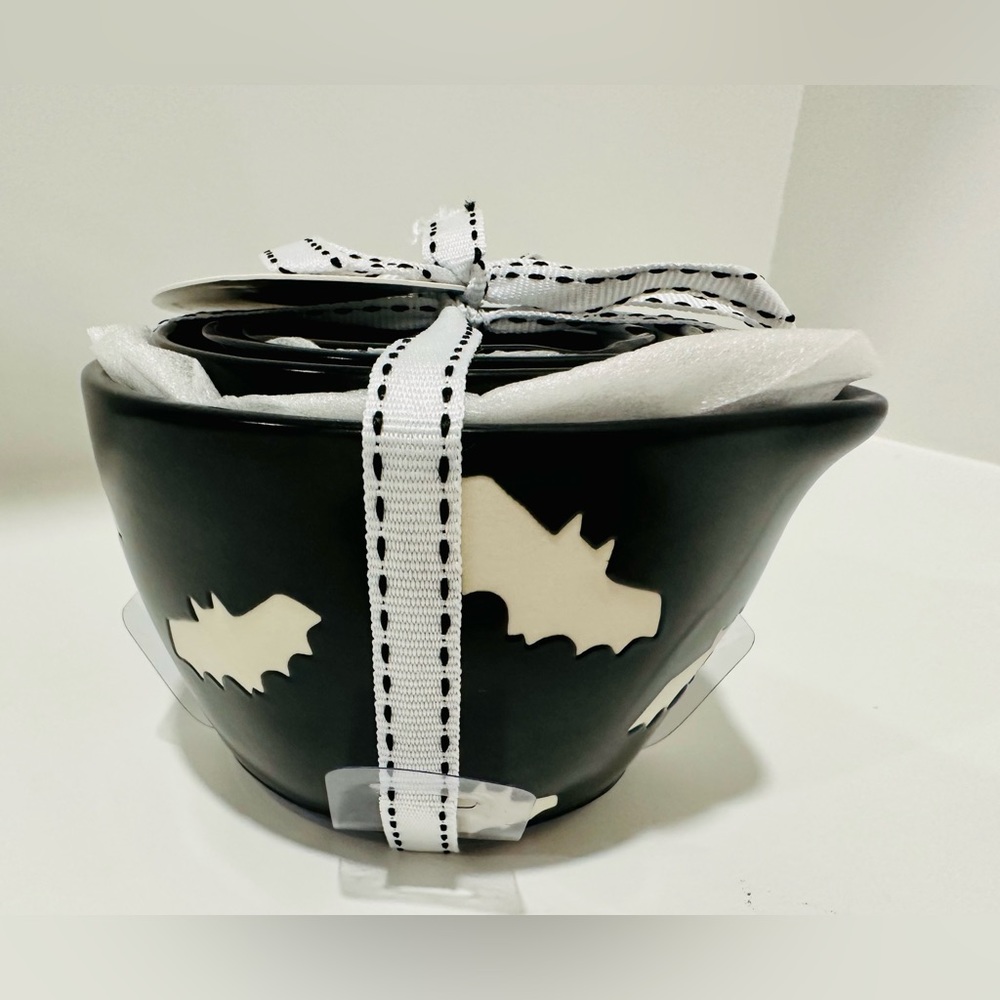 Rae Dunn halloween bat measuring cups 🦇 Halloween 2023!